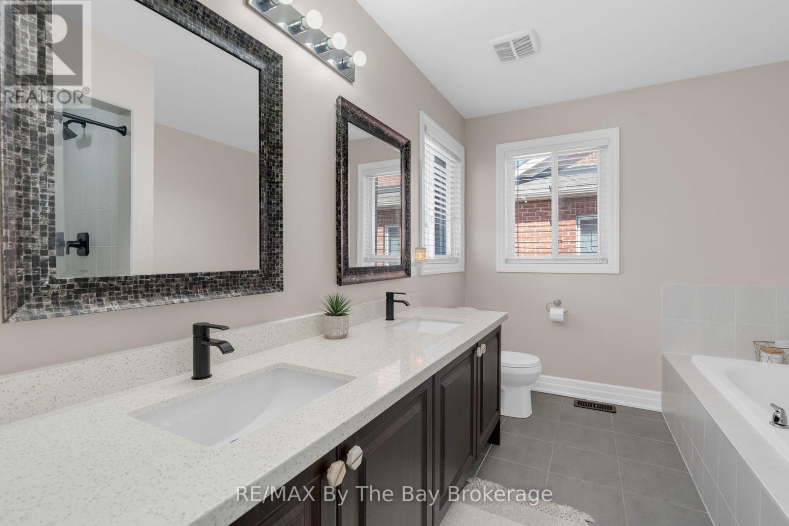 2191 Galloway Street, Innisfil, Ontario  L9S 4B7 - Photo 21 - N12065976