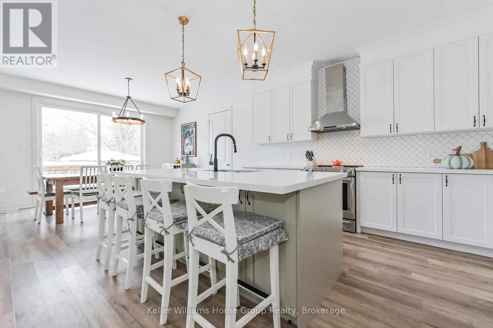 136 Harpin Way E, Centre Wellington, Ontario  N1M 0G9 - Photo 12 - X12056652