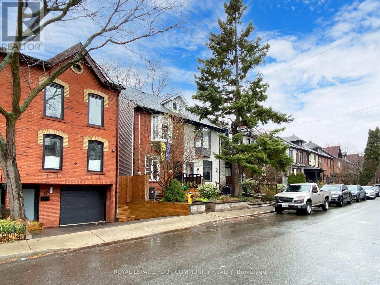Property at 8 WEST AVENUE image 2