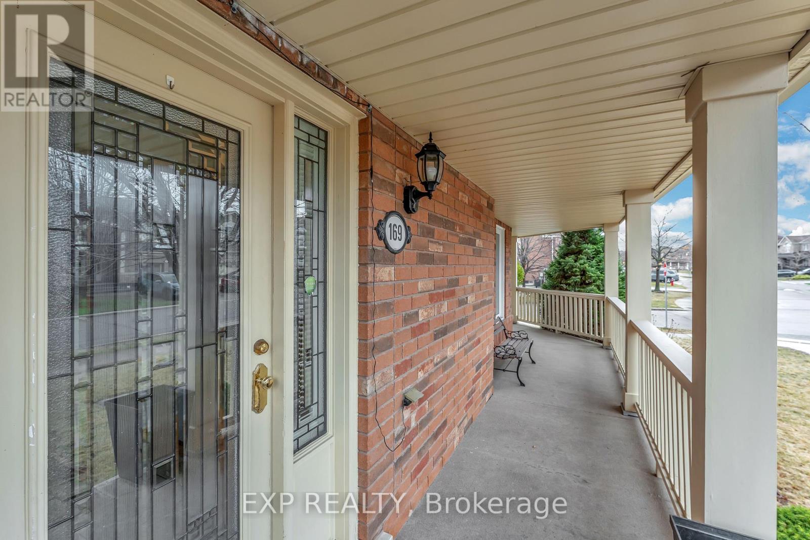 Property at 169 TREELINE BOULEVARD image 3