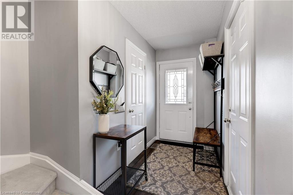 Property at 39 PINEWOODS Drive Unit# 13 image 5