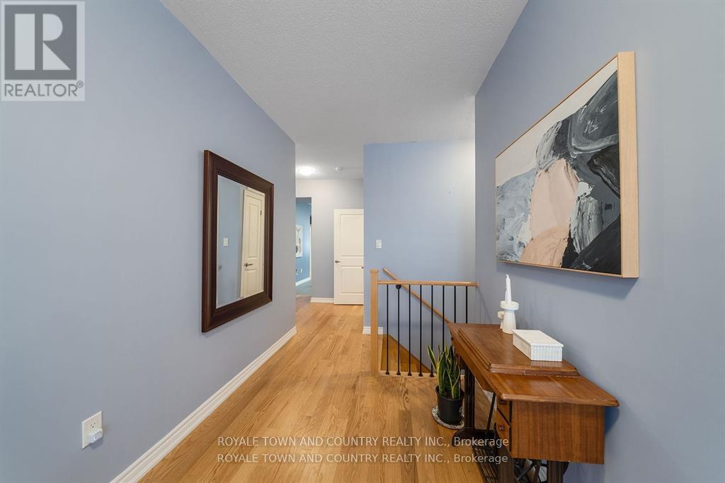 Property at 14 HENNESSEY CRESCENT image 5