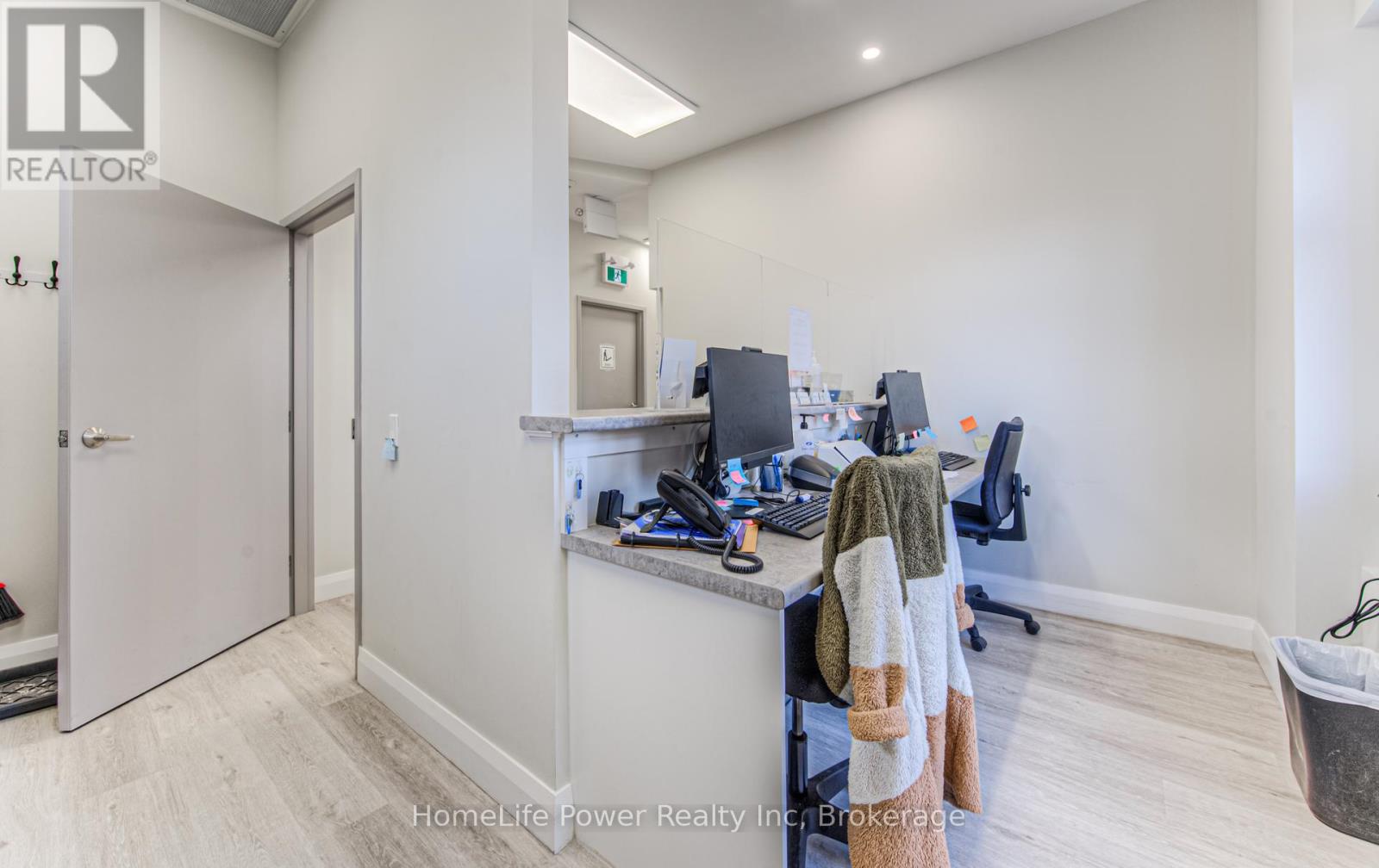 51 Benton Street, Kitchener, Ontario  N2G 3H1 - Photo 30 - X12066311