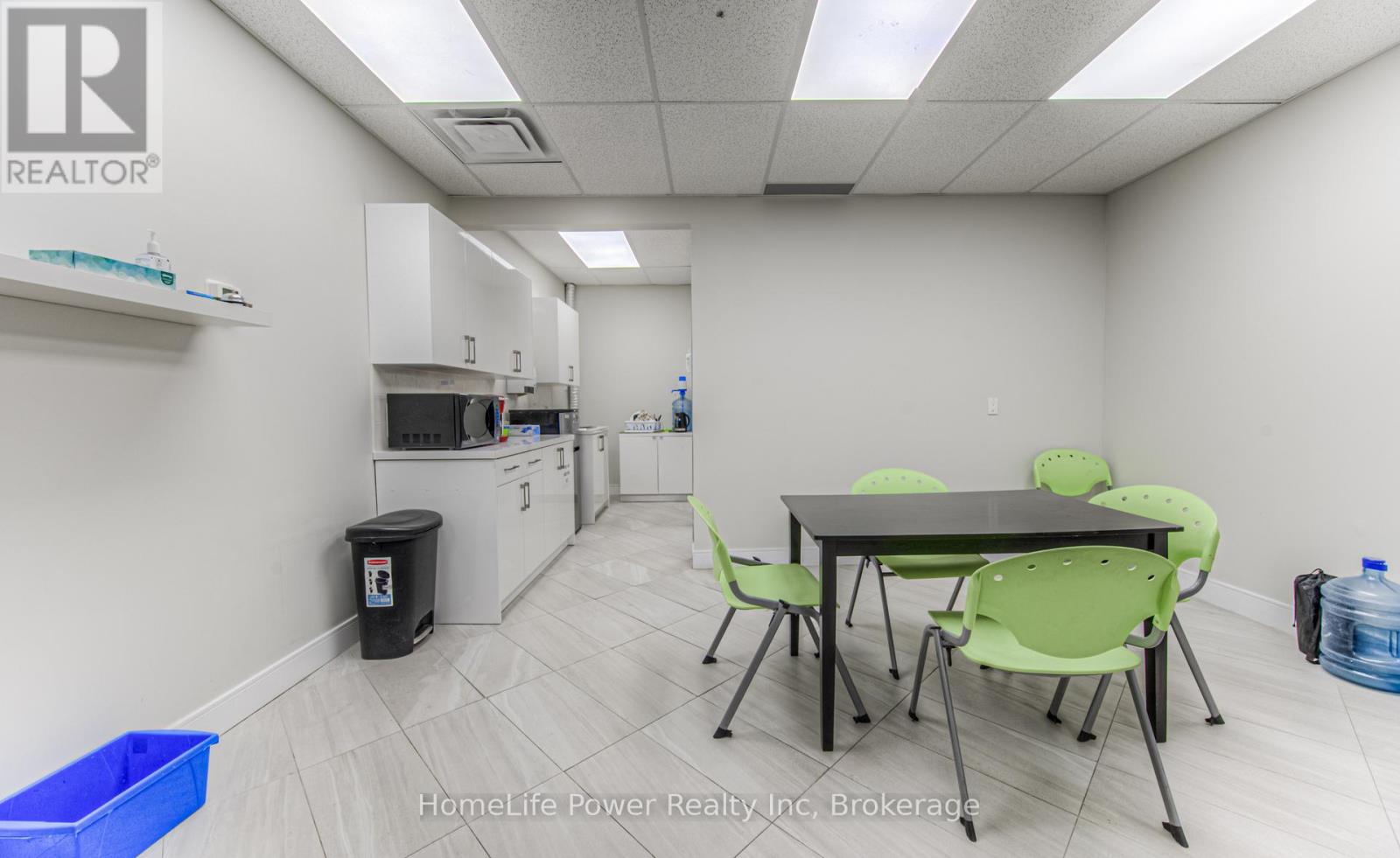 51 Benton Street, Kitchener, Ontario  N2G 3H1 - Photo 43 - X12066311