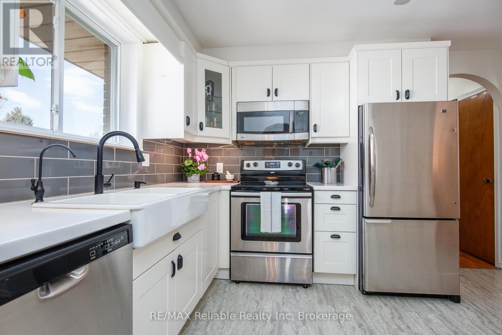 163 Marksam Road, Guelph, Ontario  N1H 7L1 - Photo 10 - X12066335