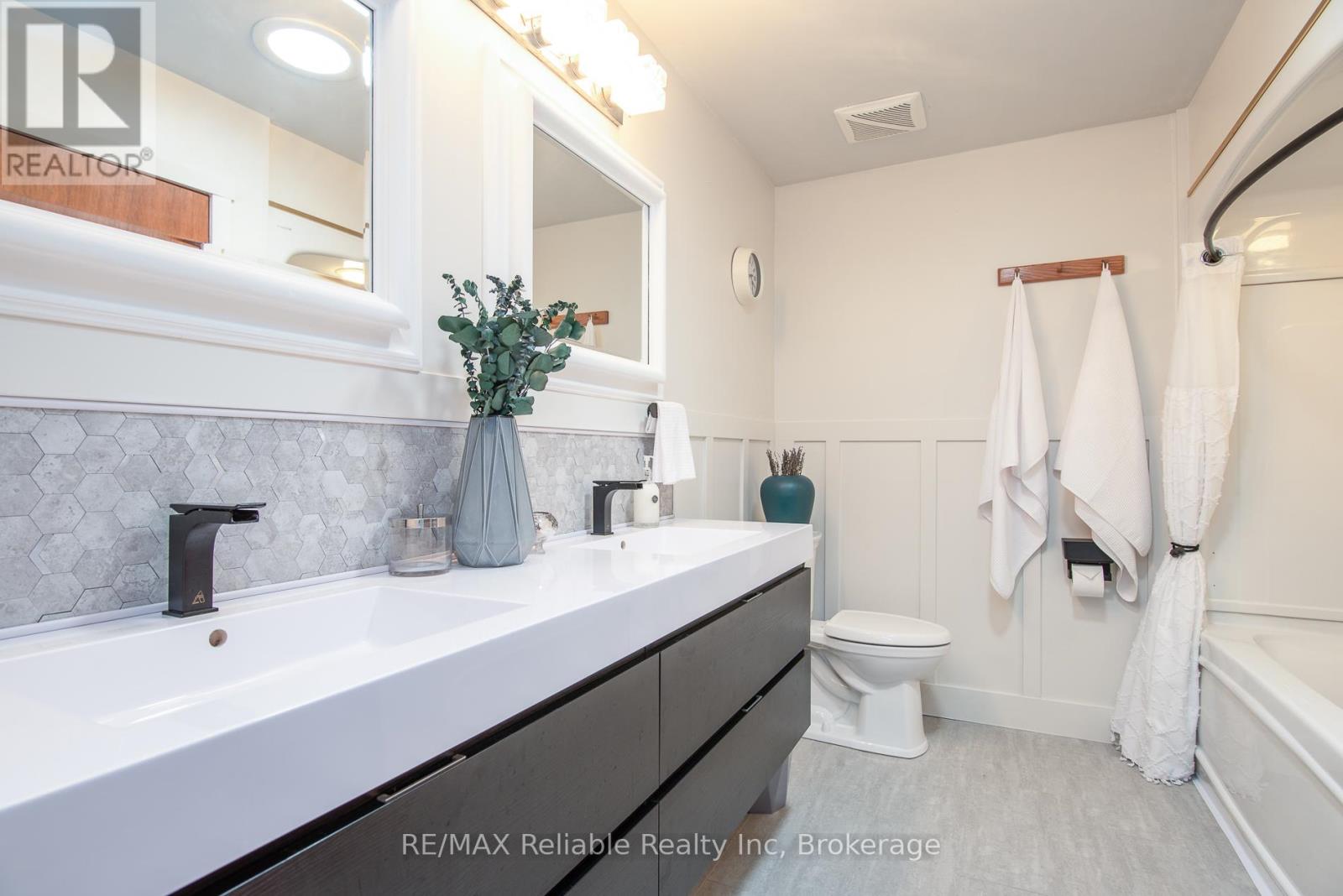 163 Marksam Road, Guelph, Ontario  N1H 7L1 - Photo 14 - X12066335