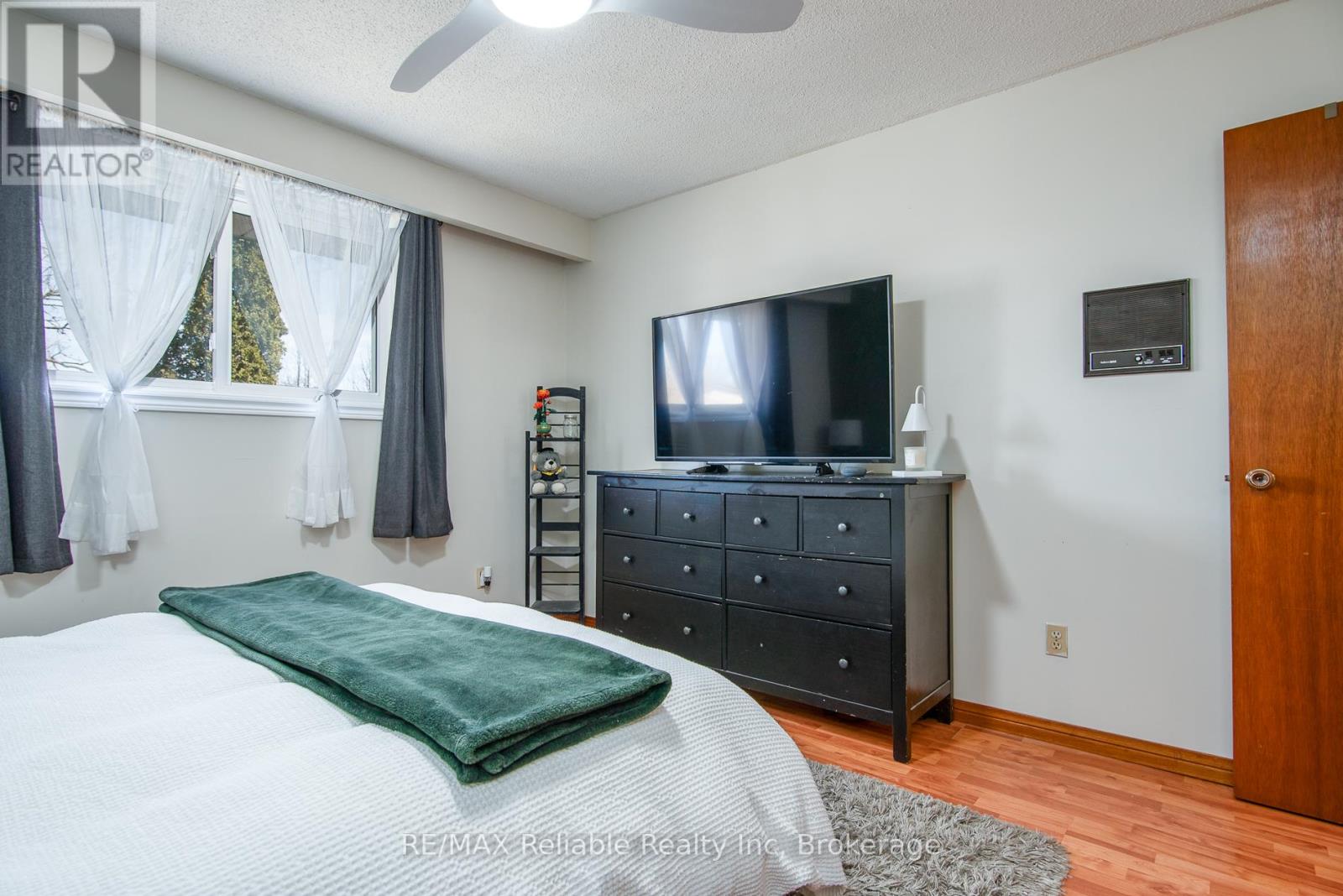 163 Marksam Road, Guelph, Ontario  N1H 7L1 - Photo 16 - X12066335