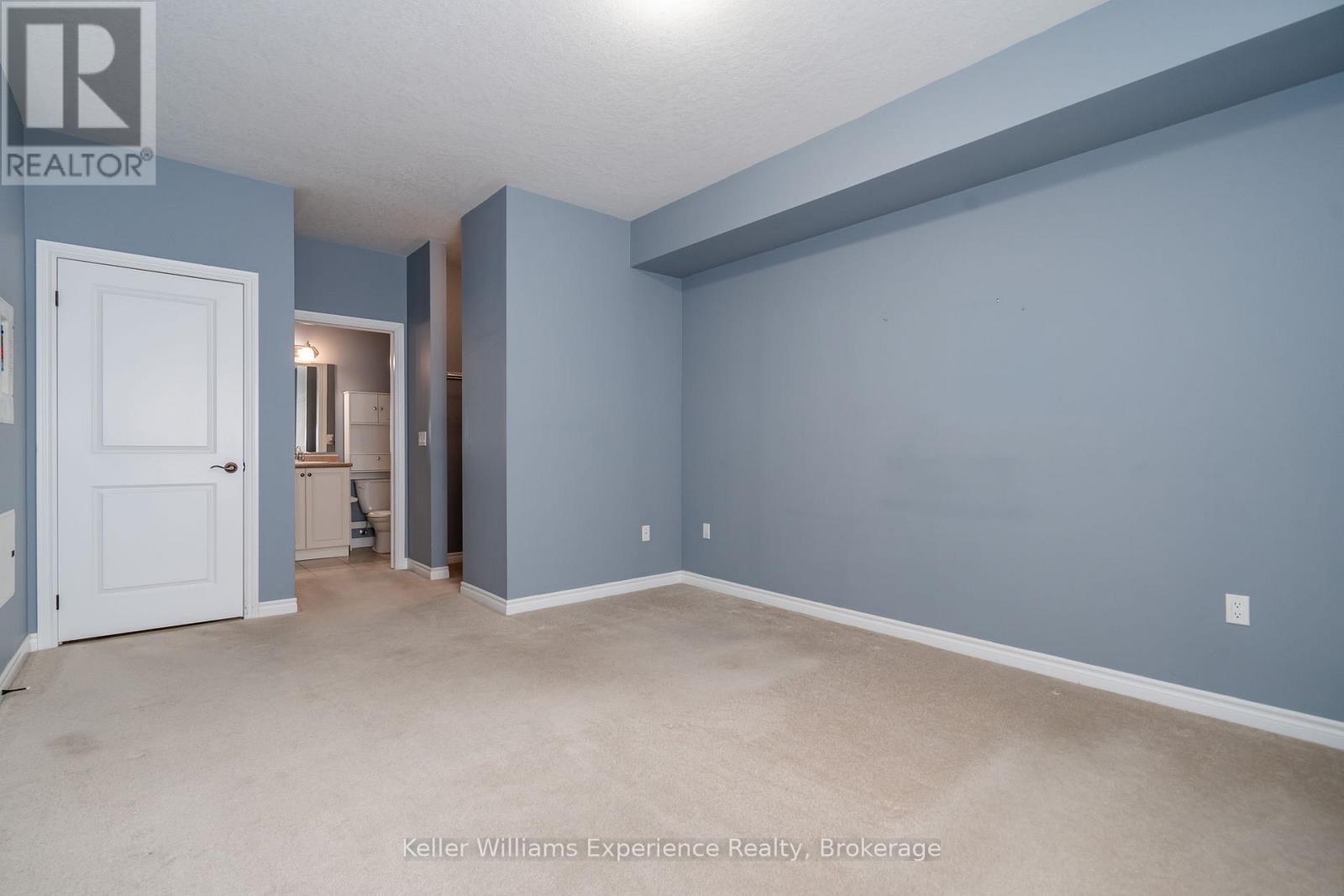 101 - 19b Yonge Street N, Springwater, Ontario  L0L 1P0 - Photo 24 - S12066360