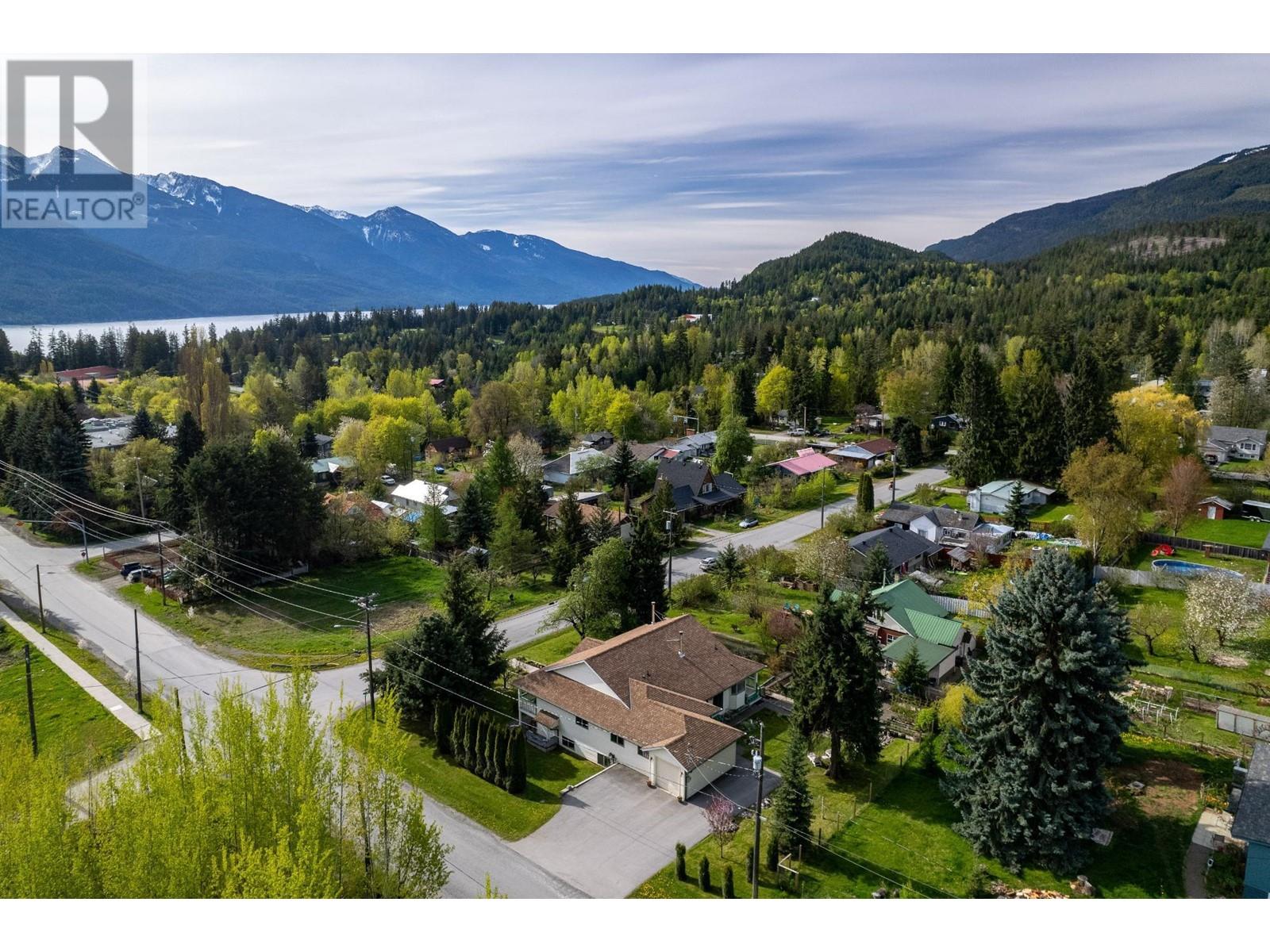 403 8TH  S Street, Kaslo, British Columbia