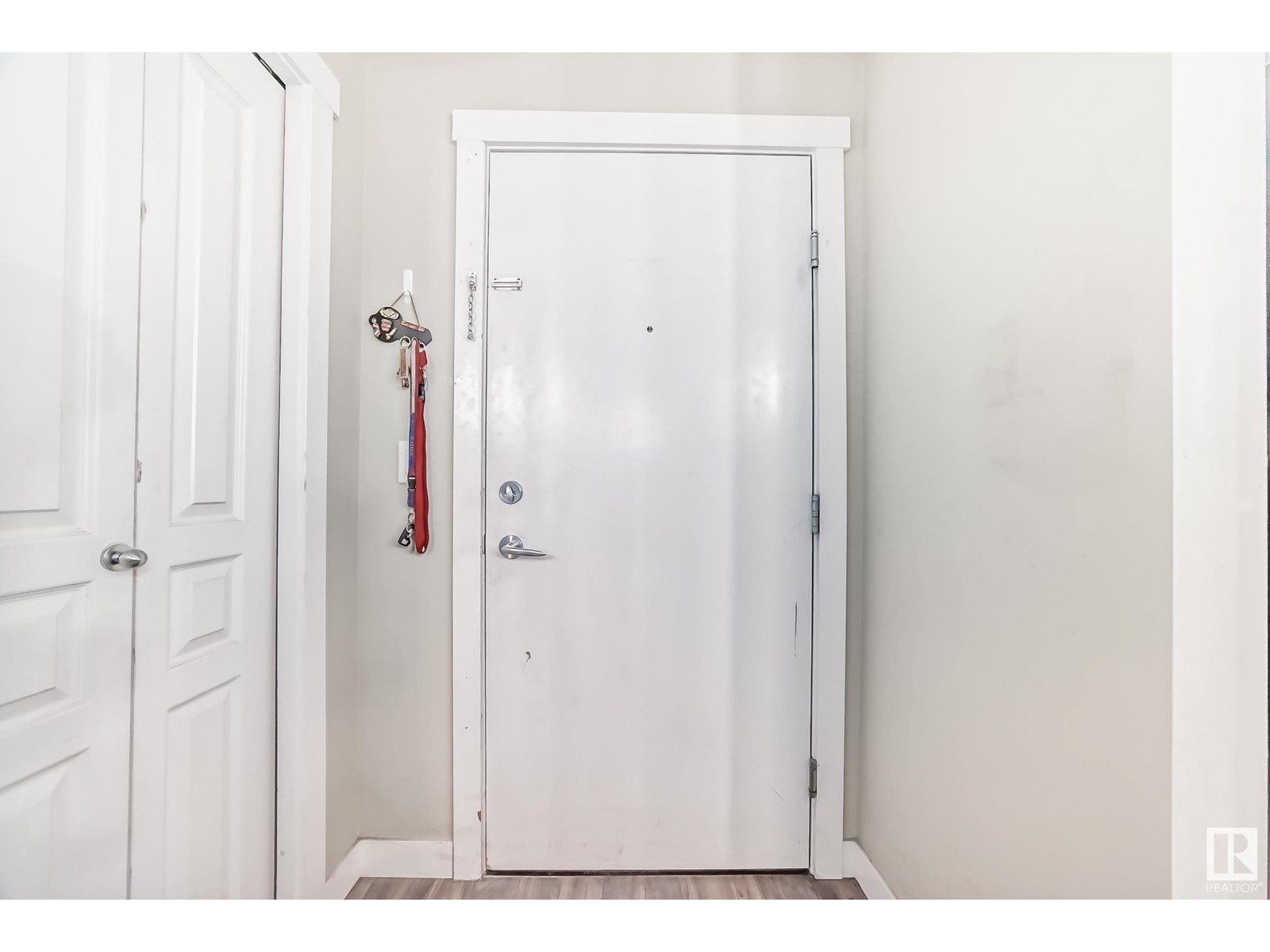 Property at #205 3670 139 AV NW NW image 5