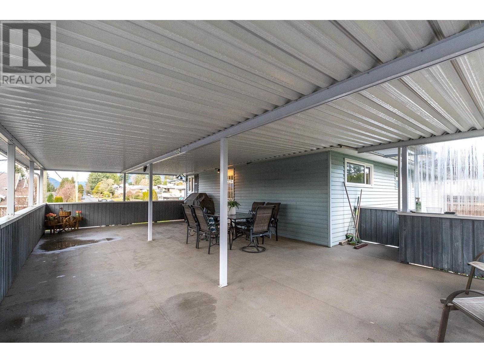 940 Spence Avenue, Coquitlam, British Columbia  V3J 4V5 - Photo 14 - R2955375