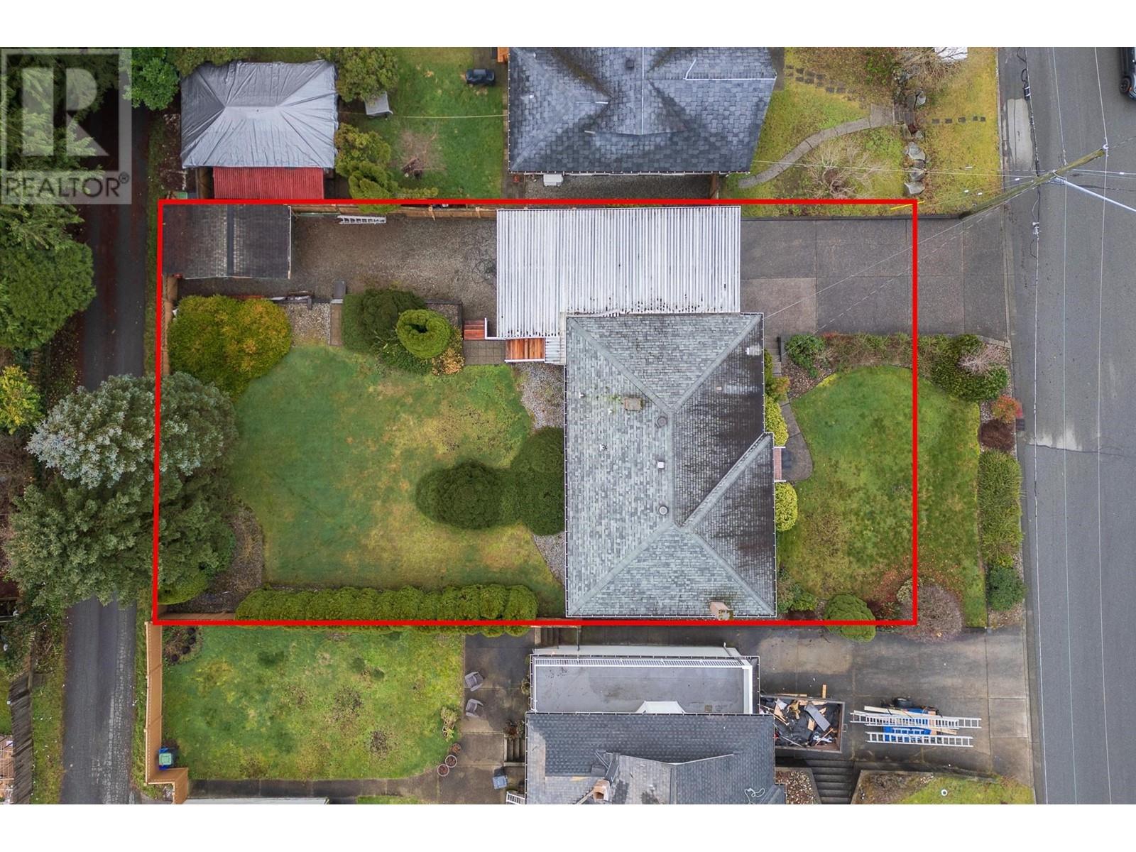 940 Spence Avenue, Coquitlam, British Columbia  V3J 4V5 - Photo 32 - R2955375
