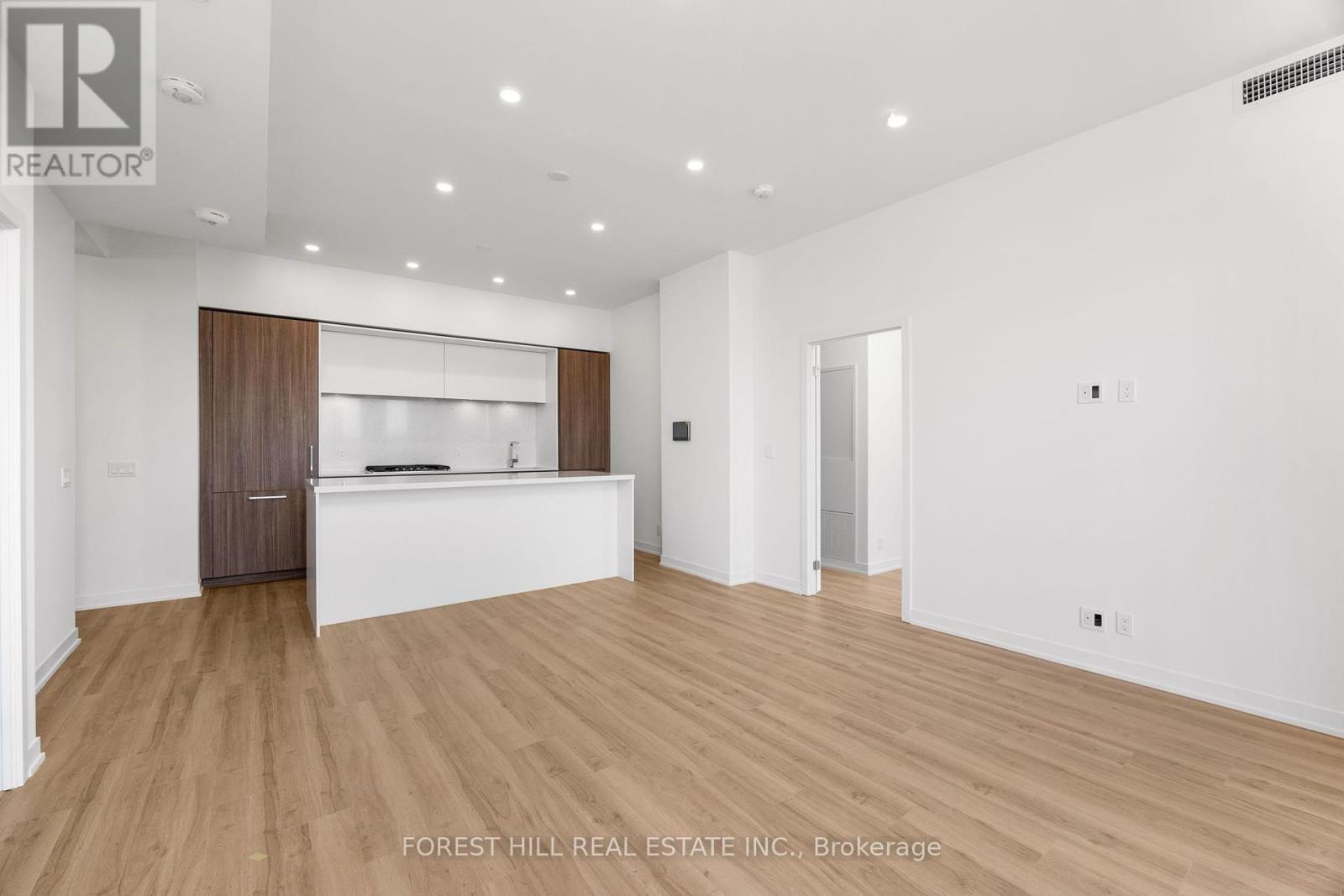 701 - 1 HILLSDALE AVENUE W Toronto (Yonge-Eglinton), ON M4S 0E5