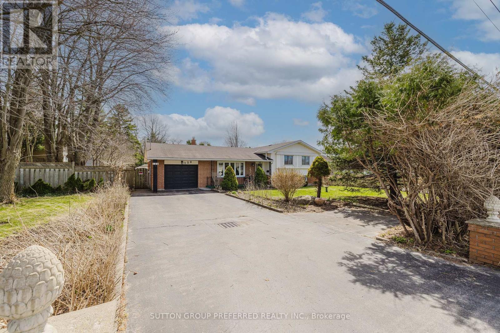 Property at 120 FANSHAWE PARK ROAD W image 2