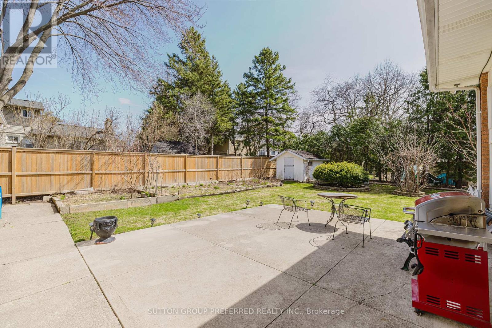 120 Fanshawe Park Road W, London, Ontario  N6G 5C4 - Photo 37 - X12065893