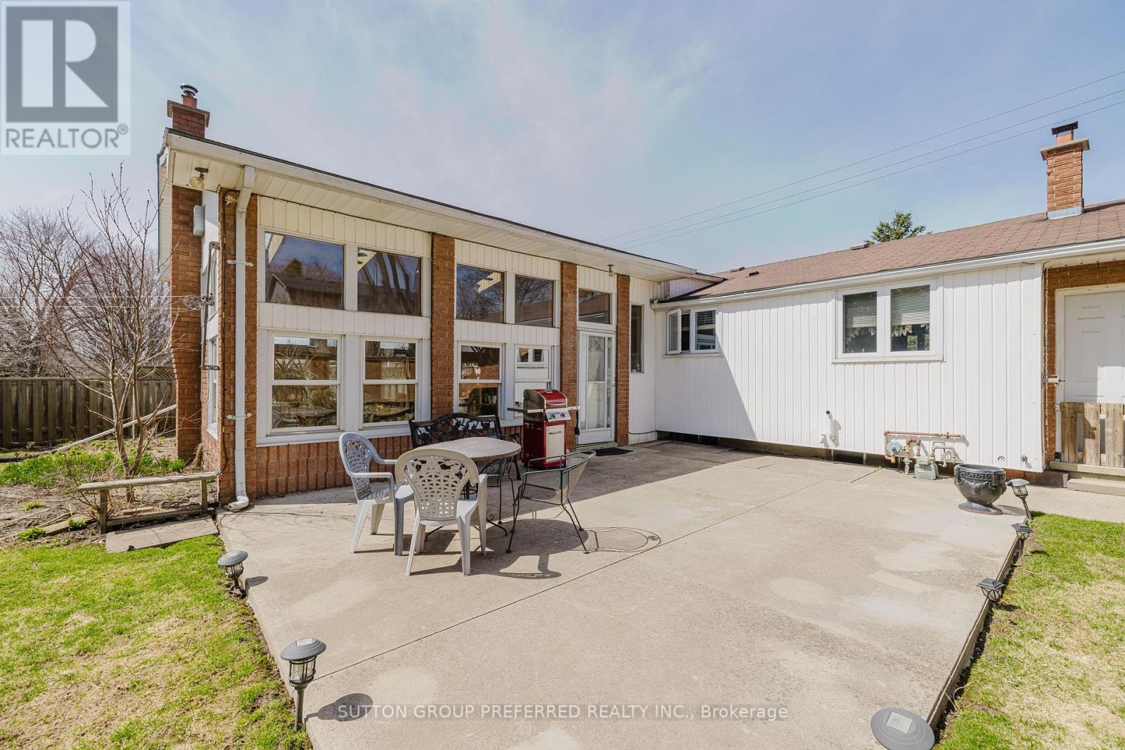 120 Fanshawe Park Road W, London, Ontario  N6G 5C4 - Photo 40 - X12065893