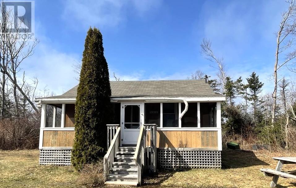 609 Queens Point Road, Grand Tracadie, Prince Edward Island  C0A 1P0 - Photo 4 - 202507048