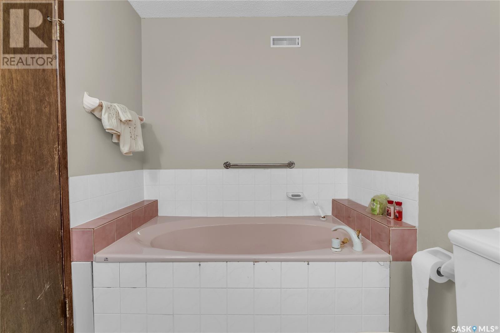 208 Bird Street, Loreburn, Saskatchewan  S0H 2S0 - Photo 24 - SK001827