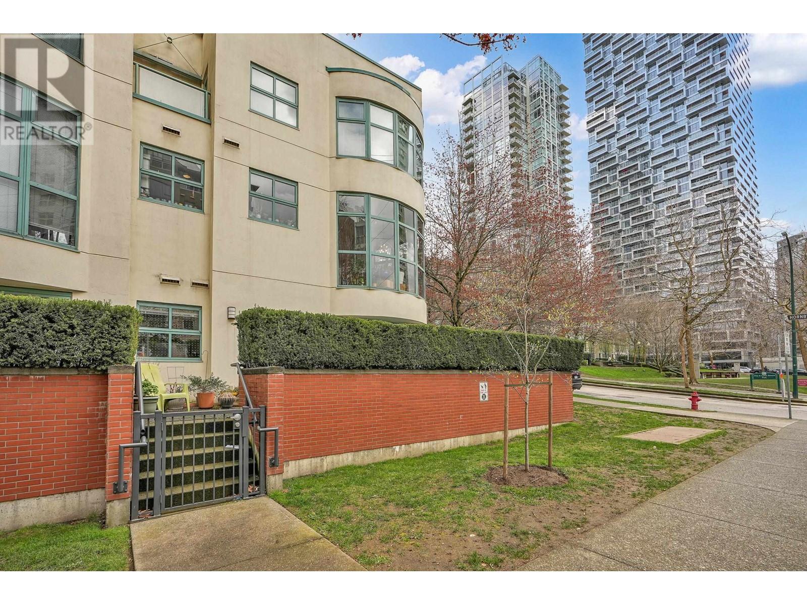 1489 Hornby Street, Vancouver, British Columbia  V6Z 1W8 - Photo 30 - R2966738