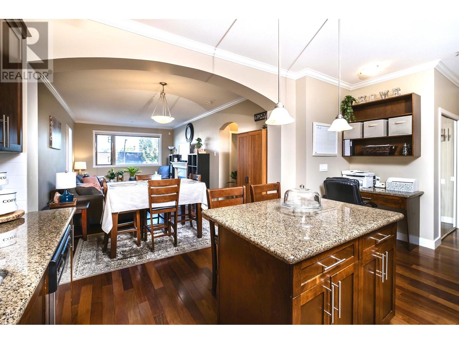 206 2627 Shaughnessy Street, Port Coquitlam, British Columbia  V3C 0E1 - Photo 4 - R2986093