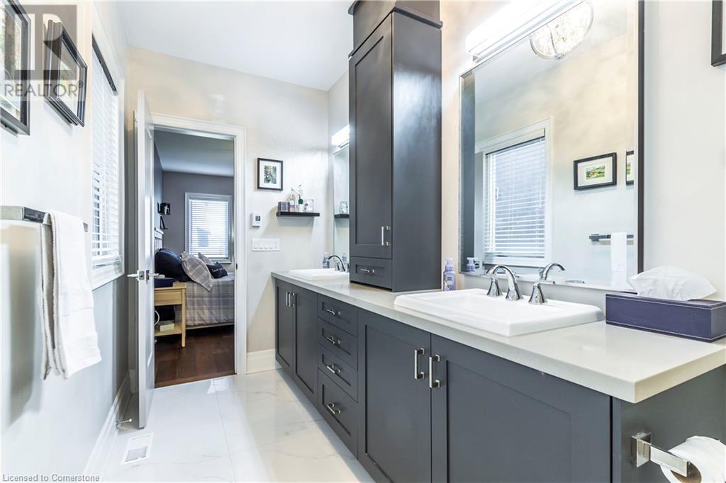 72 Pond View Gate, Waterdown, Ontario  L8B 2A1 - Photo 23 - 40713899