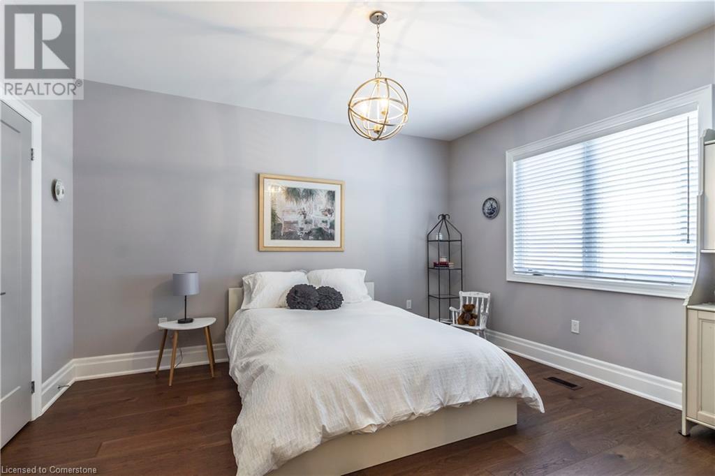 72 Pond View Gate, Waterdown, Ontario  L8B 2A1 - Photo 33 - 40713899