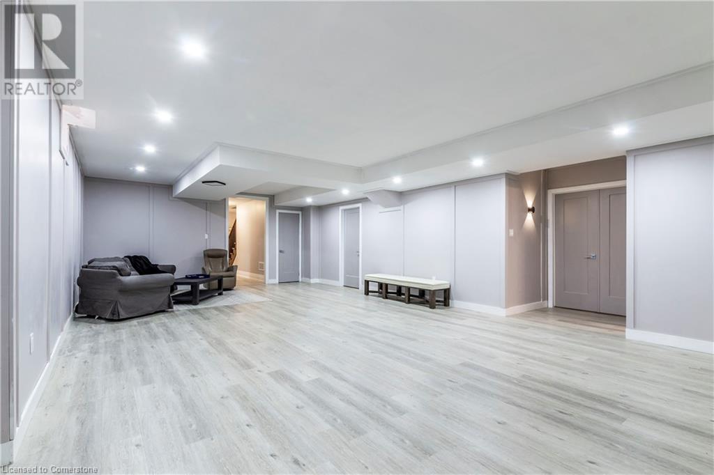 72 Pond View Gate, Waterdown, Ontario  L8B 2A1 - Photo 40 - 40713899