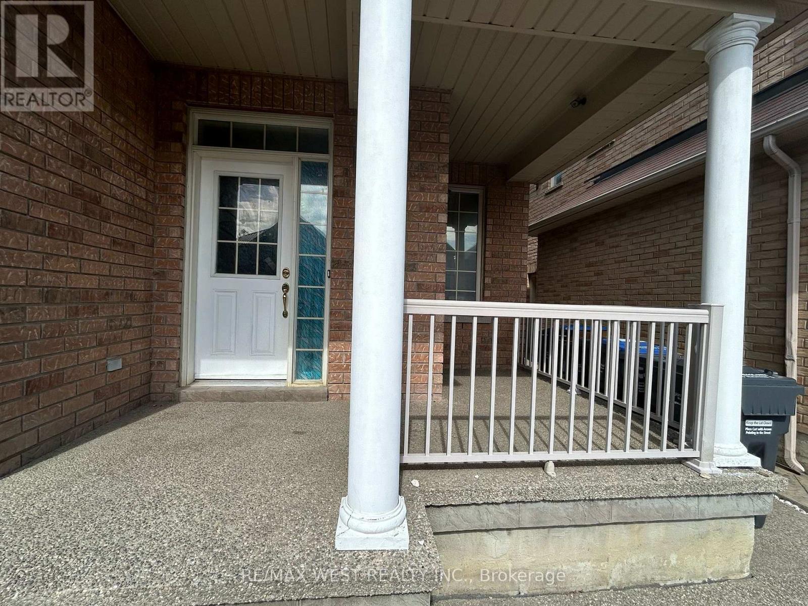 Property at 31 GAMSON CRESCENT image 2