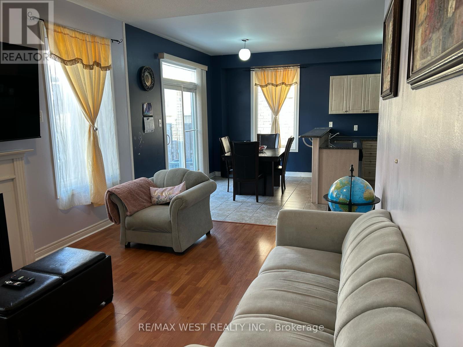 Property at 31 GAMSON CRESCENT image 5