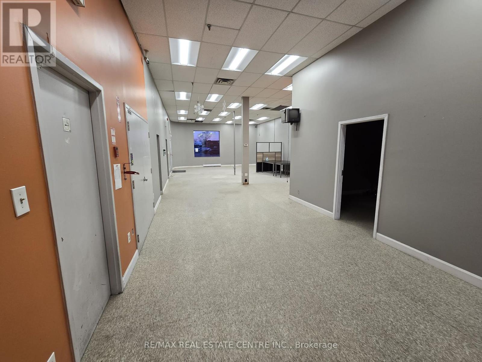 Unit 3 - 30 A Kennedy Road S, Brampton, Ontario  L6W 3E2 - Photo 9 - W11975557