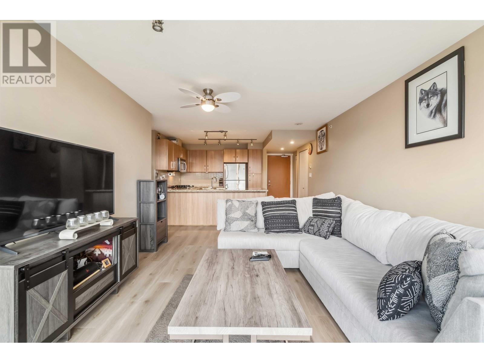 805 651 Nootka Way, Port Moody, British Columbia  V3H 0A1 - Photo 8 - R2979170