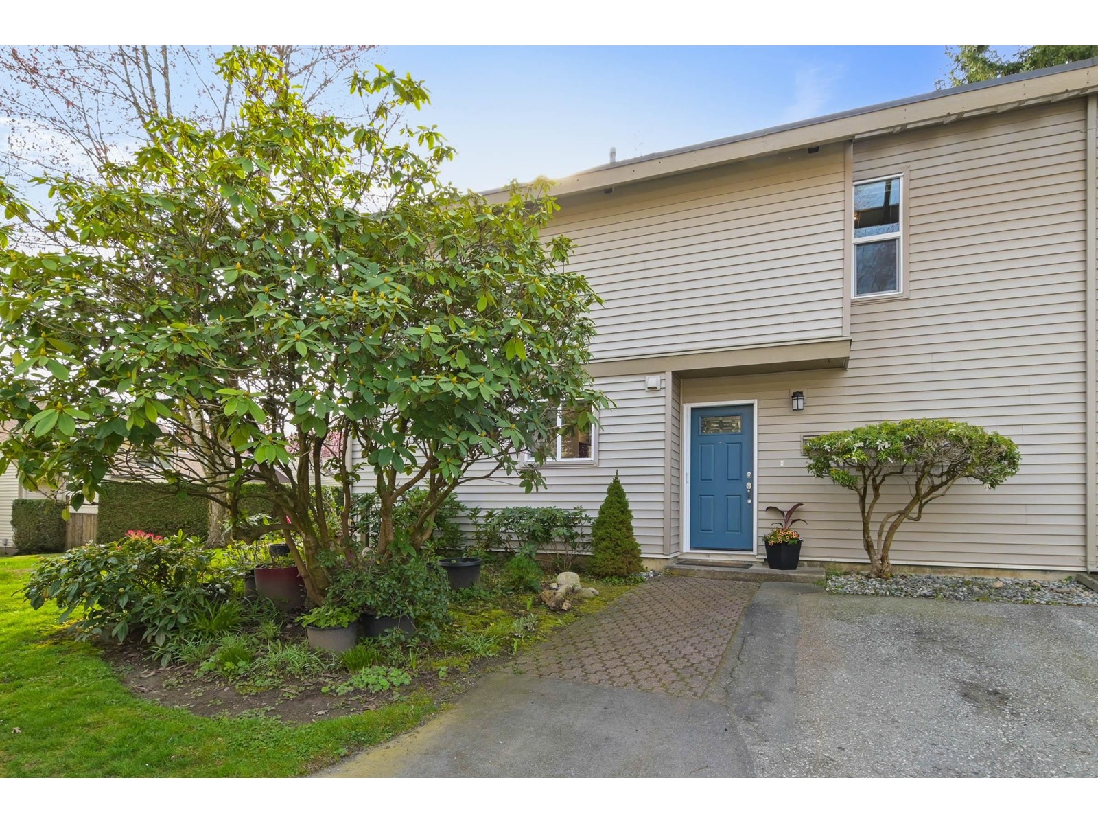Property at 19274 FAIRWAY DRIVE image 1