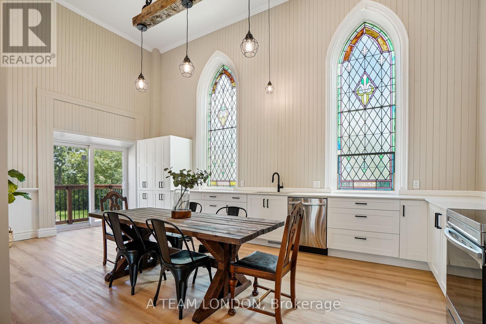10096 Iona Road, Southwold, Ontario  N0L 1P0 - Photo 6 - X12066482