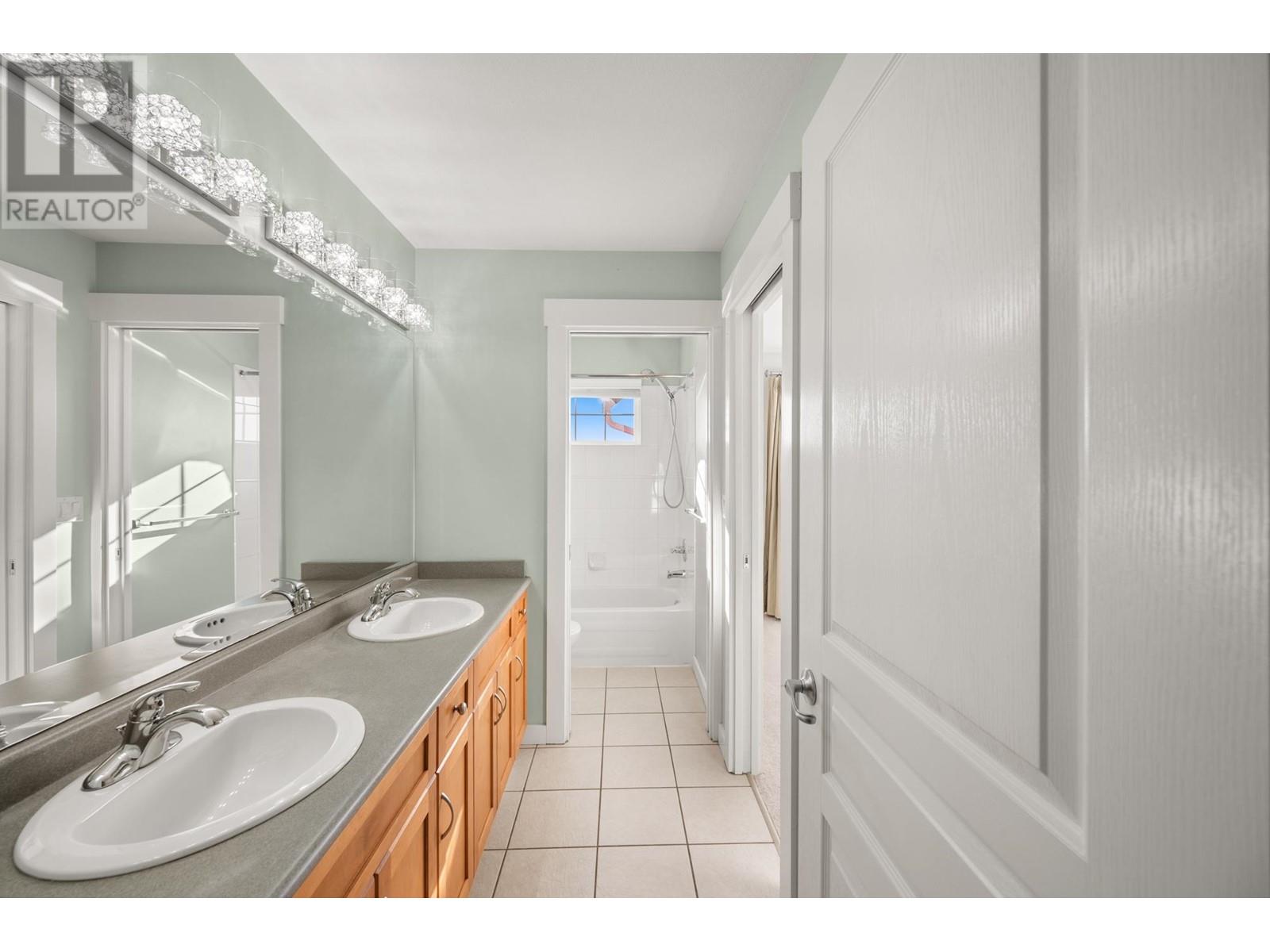 14 Birchwood Crescent, Port Moody, British Columbia  V3H 5H7 - Photo 28 - R2962746