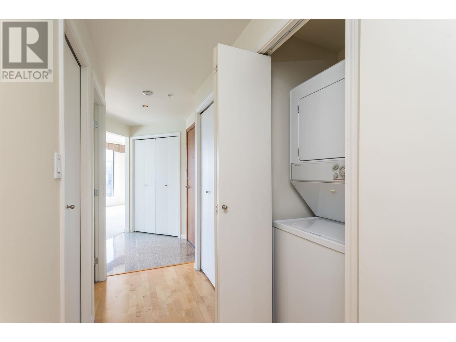 408 1689 Duchess Avenue, West Vancouver, British Columbia  V7N 1P7 - Photo 21 - R2986649