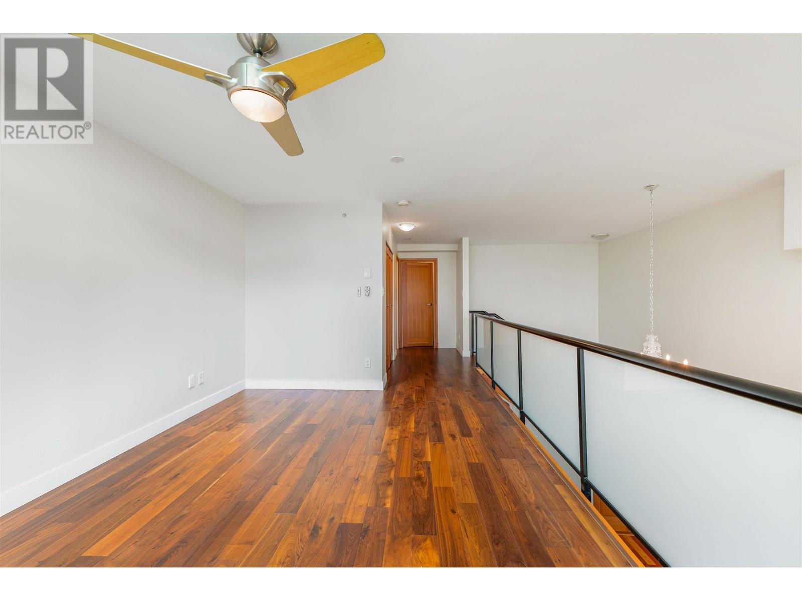 207 10 Renaissance Square, New Westminster, British Columbia  V3M 7B1 - Photo 24 - R2986665