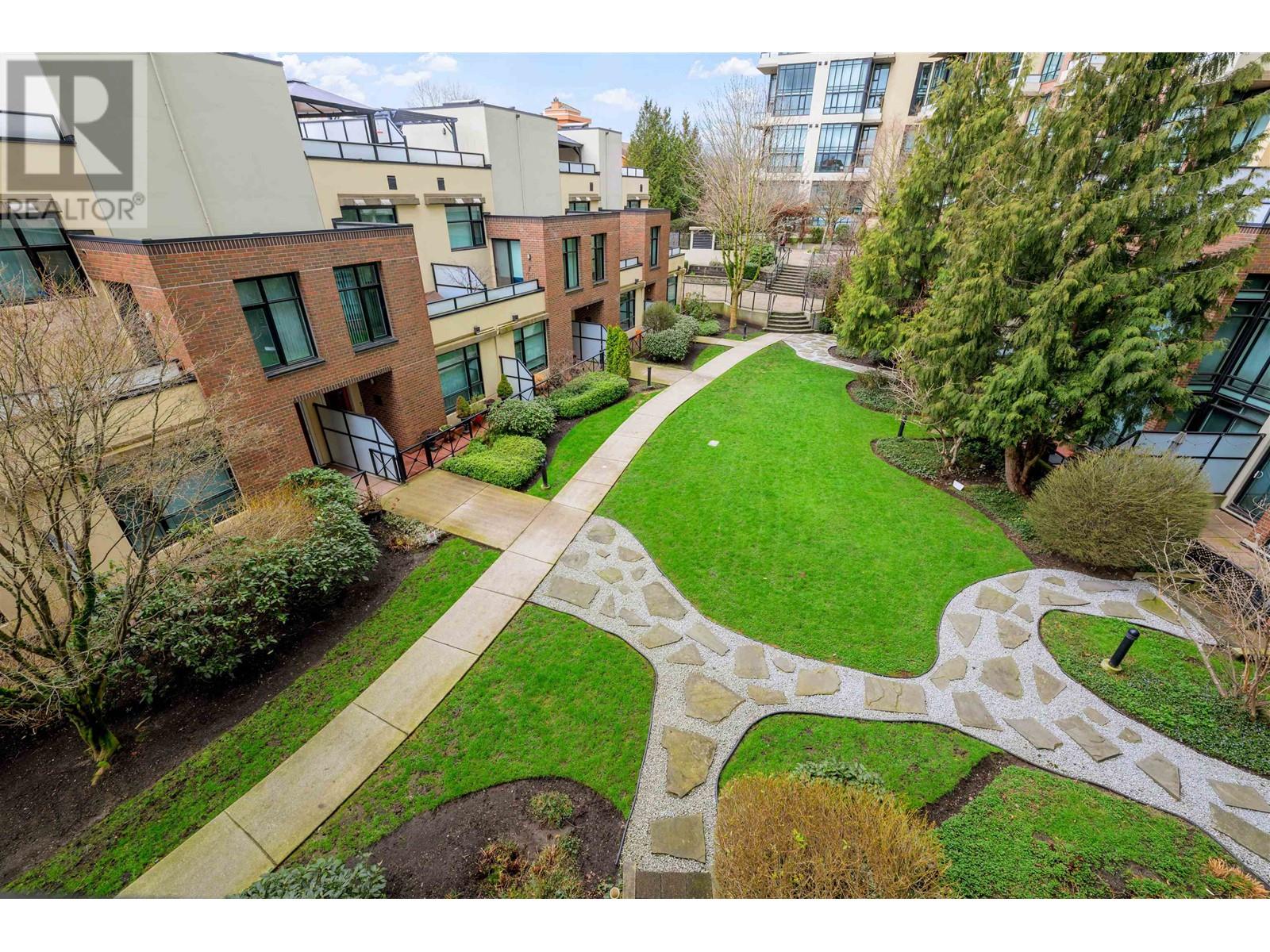 207 10 Renaissance Square, New Westminster, British Columbia  V3M 7B1 - Photo 32 - R2986665