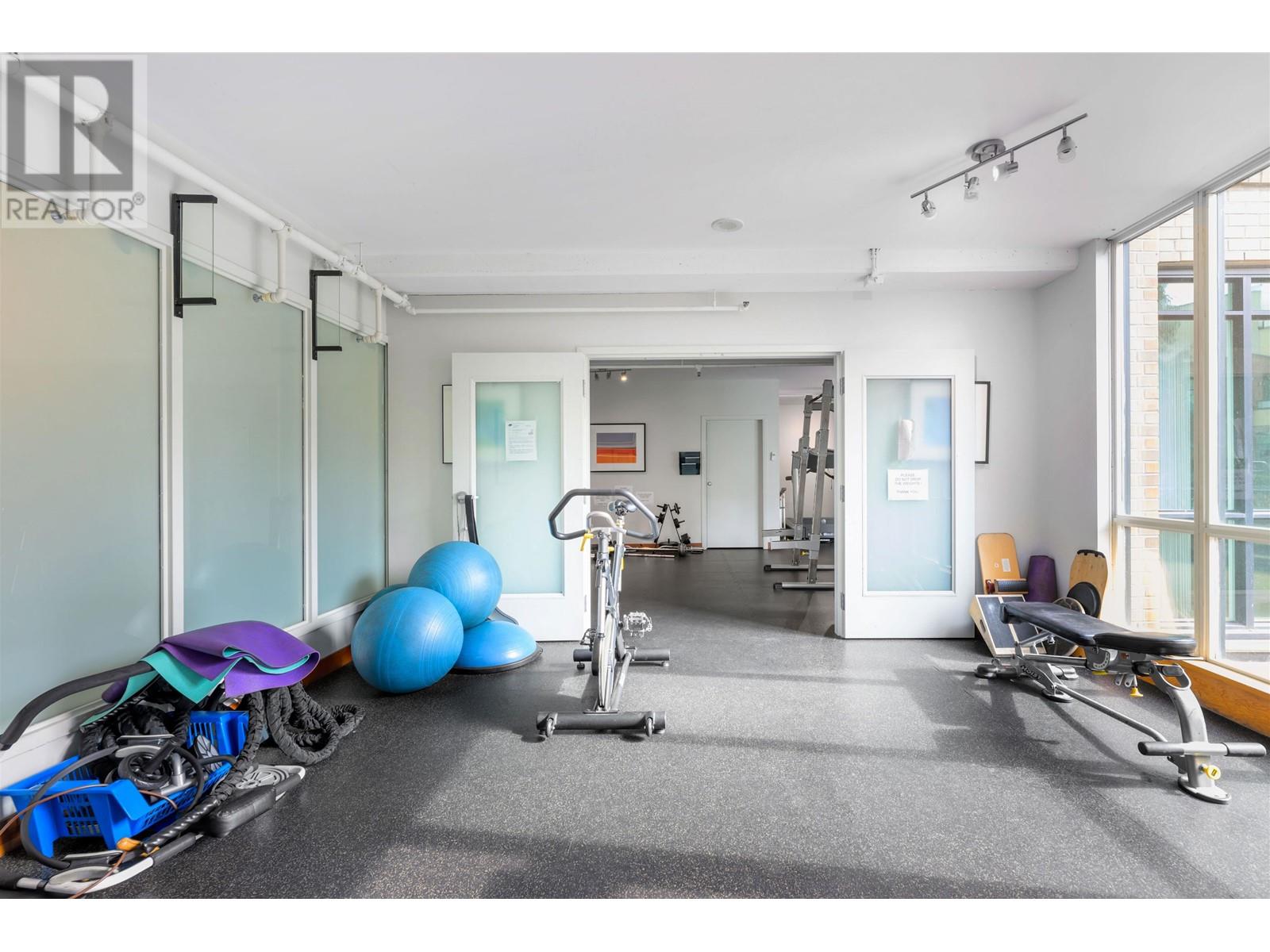 207 10 Renaissance Square, New Westminster, British Columbia  V3M 7B1 - Photo 36 - R2986665