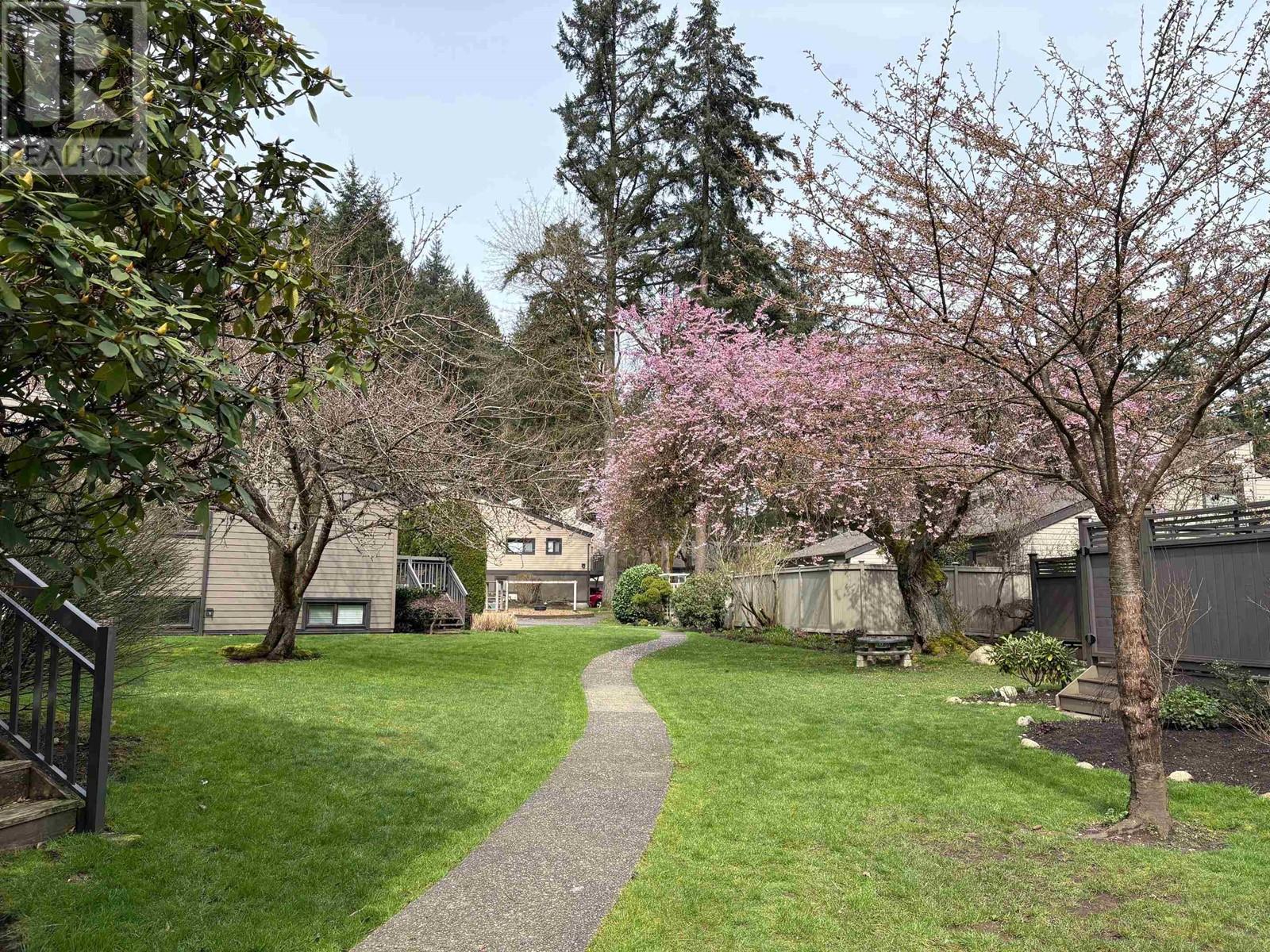 1041 Heritage Boulevard, North Vancouver, British Columbia  V7J 3G7 - Photo 35 - R2984304