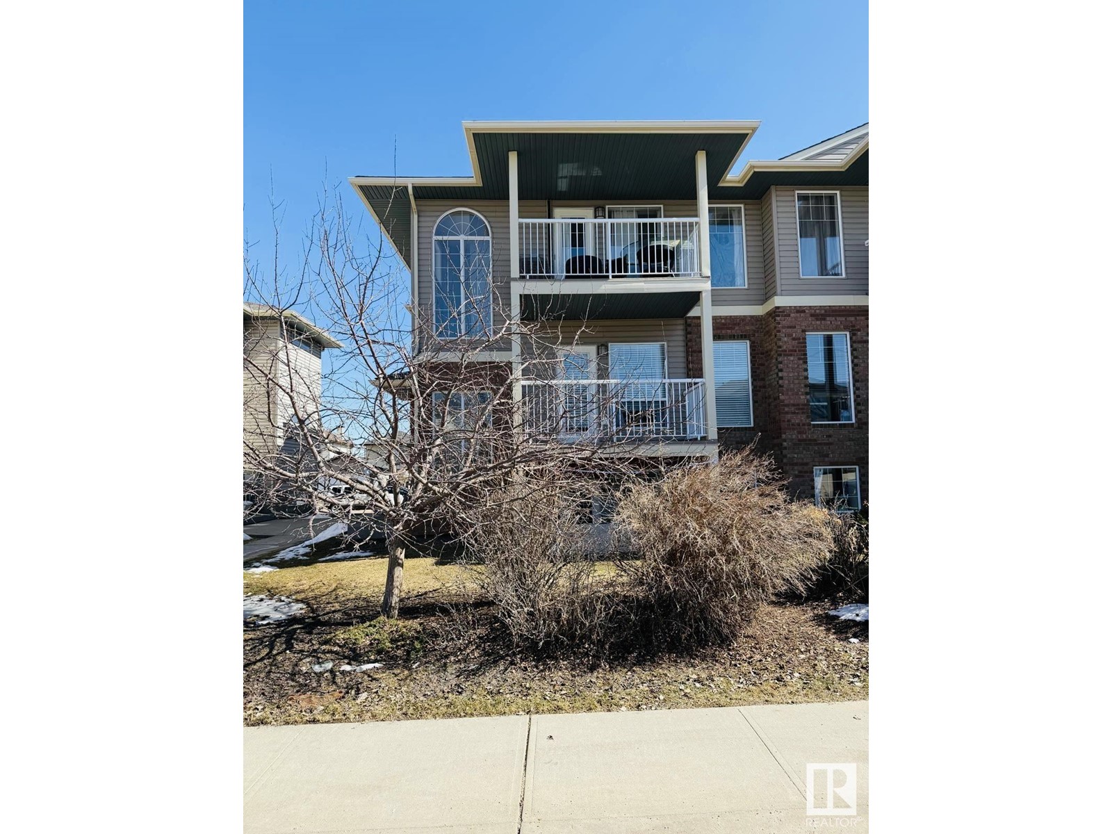 Property at 2953 26 ST NW image 4