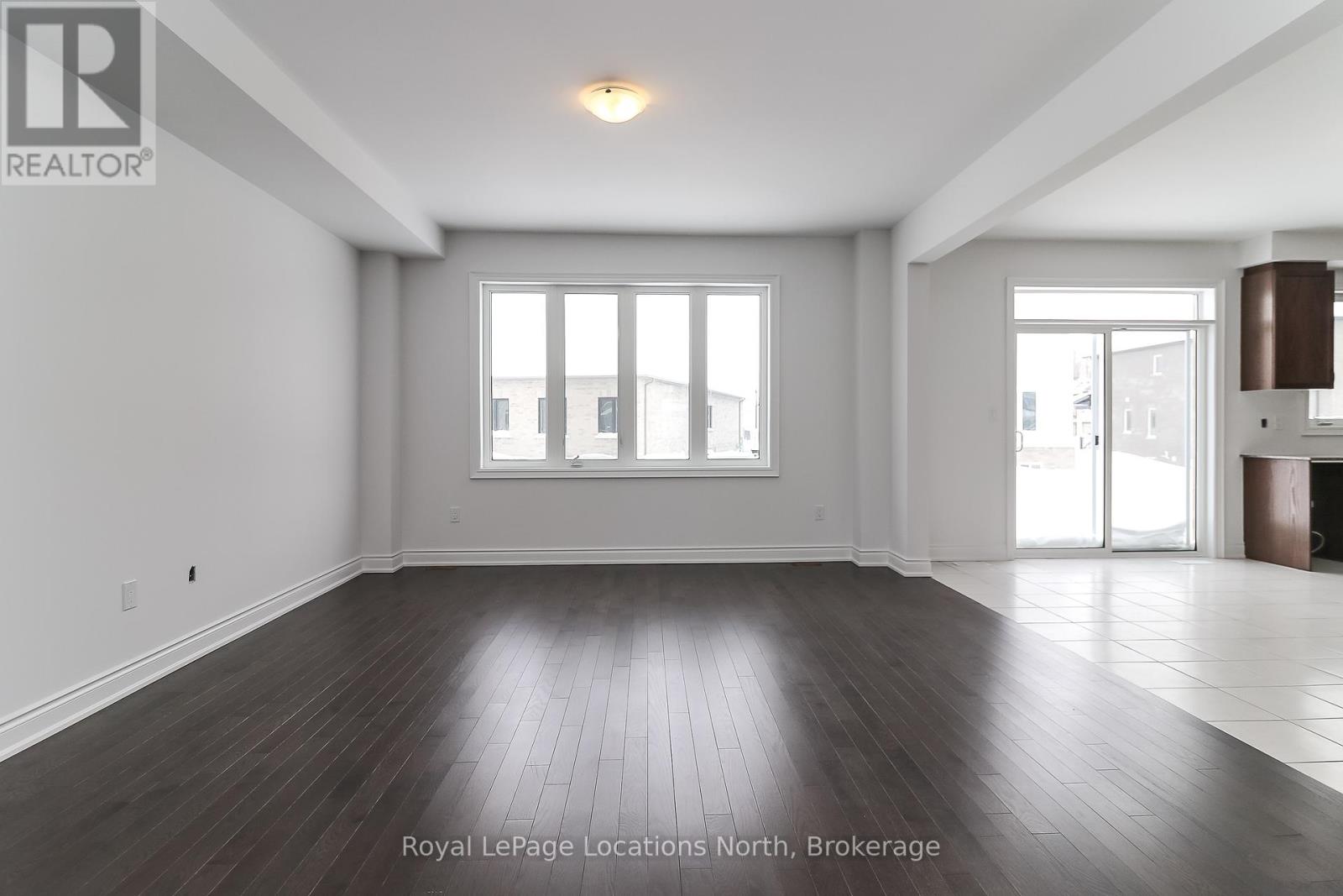 63 Amber Drive, Wasaga Beach, Ontario  L9Z 0R8 - Photo 12 - S11986546