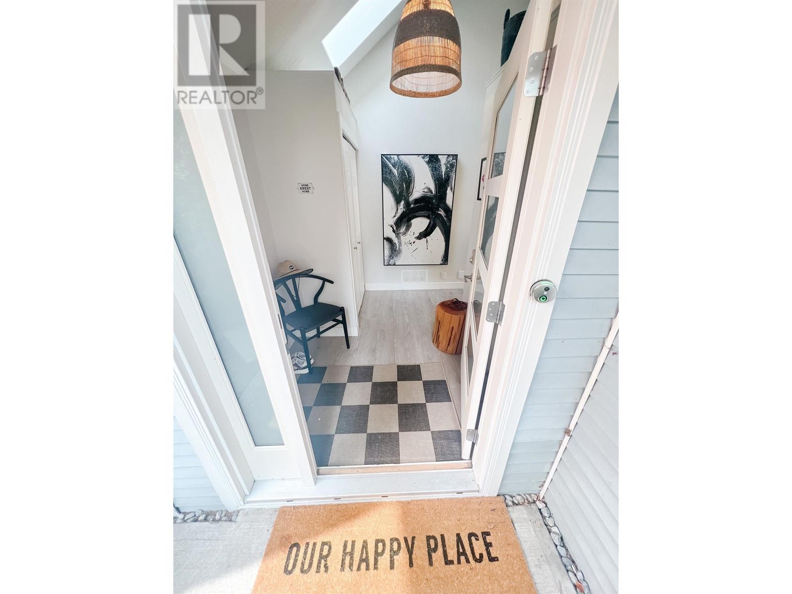 1229 E 11th Avenue, Vancouver, British Columbia  V5T 2G4 - Photo 12 - R2986617