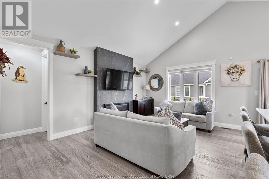 Property at 382 MATESE ROAD image 5