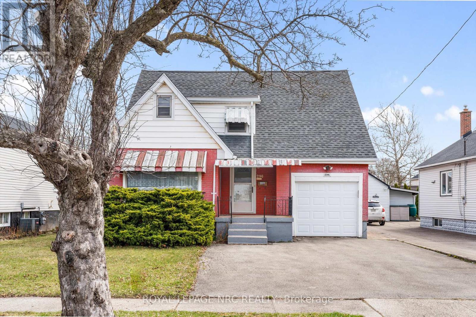 Property at 296 MCALPINE AVENUE S image 1