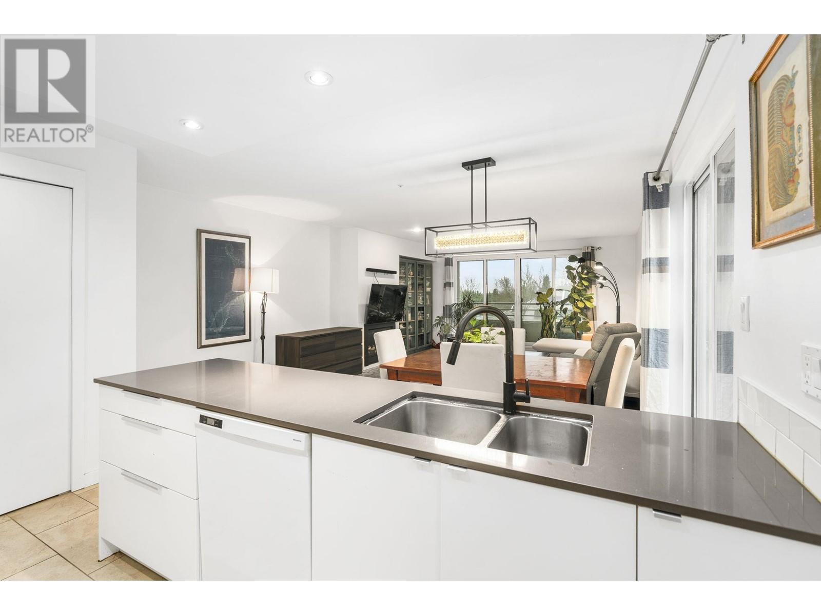 1 2150 Se Marine Drive, Vancouver, British Columbia  V5P 2S1 - Photo 12 - R2985469