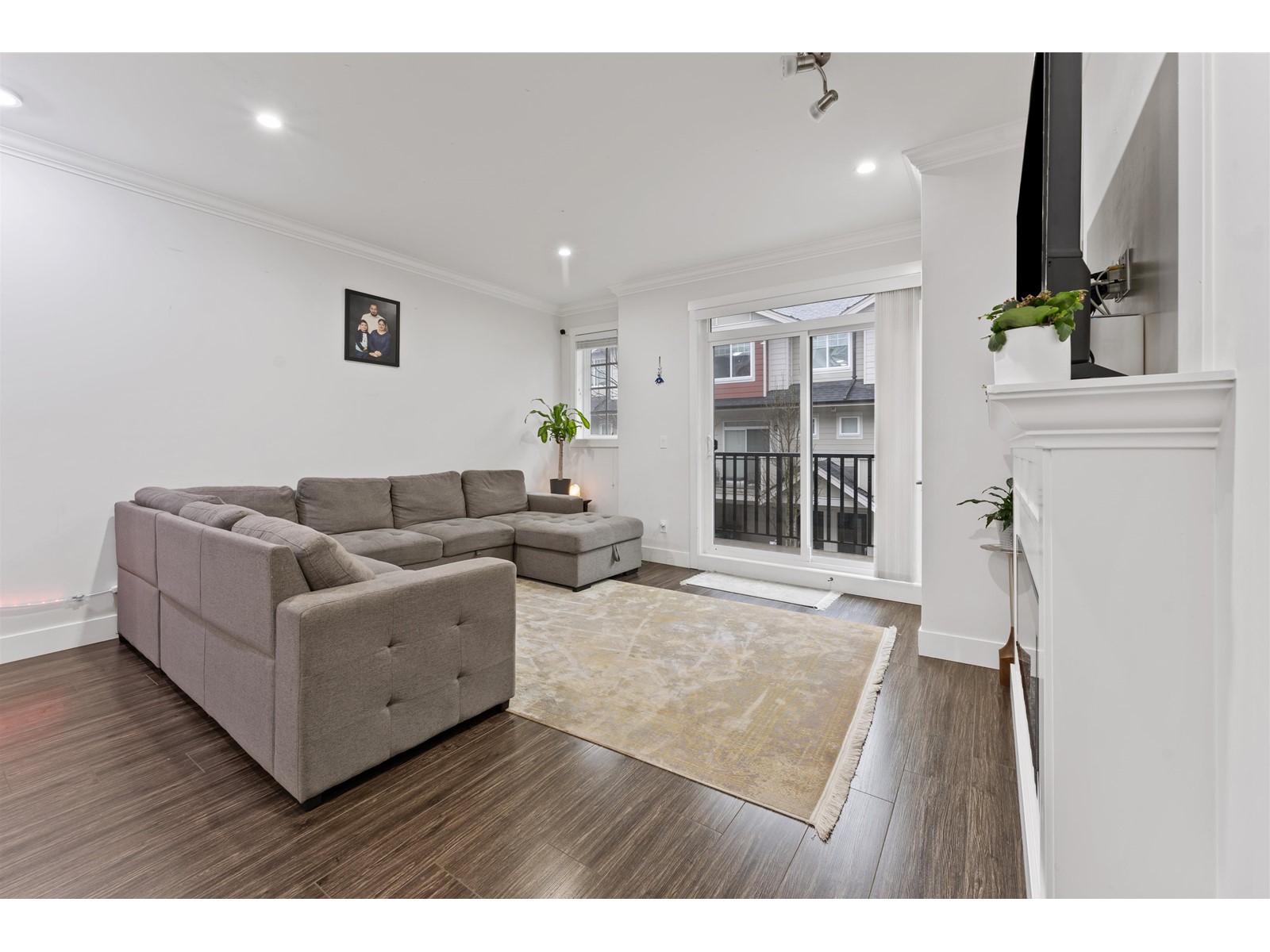 121 13898 64 Avenue, Surrey, British Columbia  V3W 1L6 - Photo 6 - R2986560