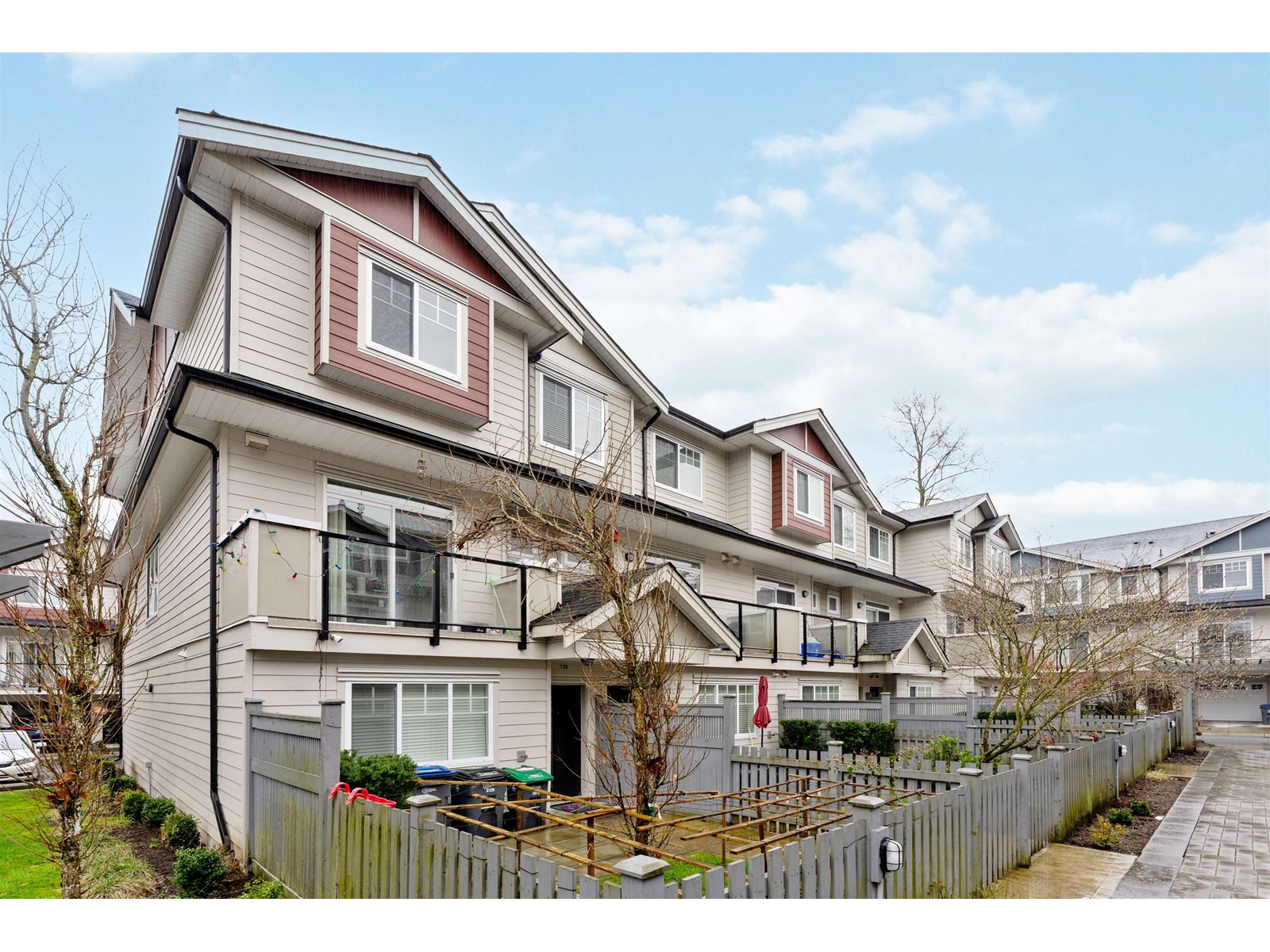 121 13898 64 Avenue, Surrey, British Columbia  V3W 1L6 - Photo 31 - R2986560