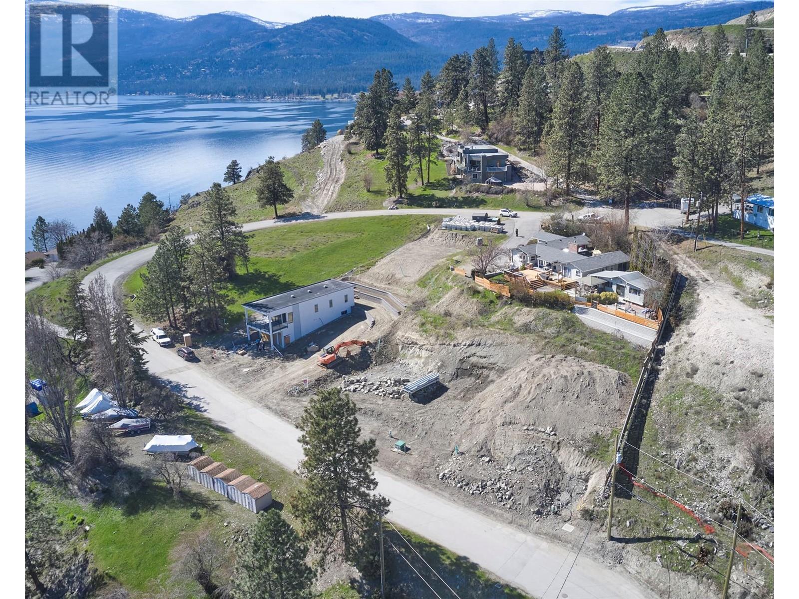 8803 Adventure Bay Road, Vernon, British Columbia  V1H 1E1 - Photo 5 - 10342108
