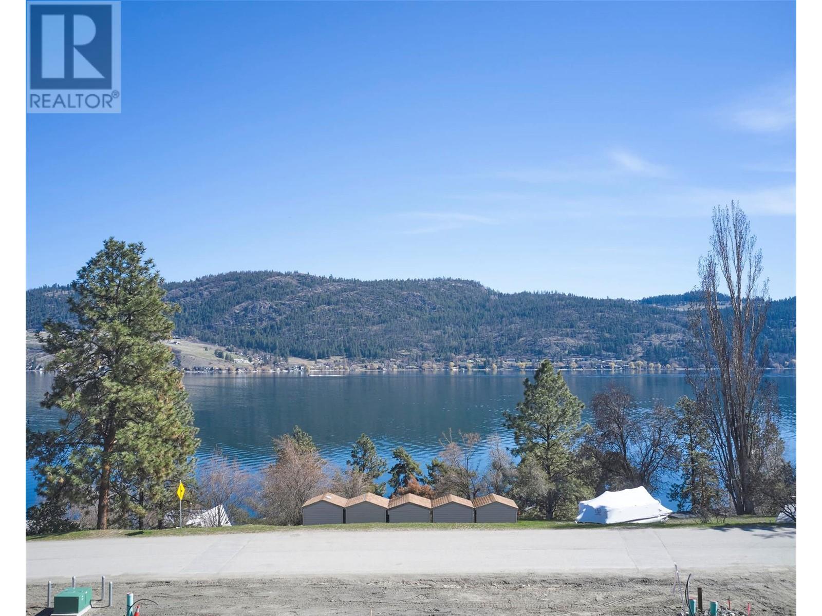8803 Adventure Bay Road, Vernon, British Columbia  V1H 1E1 - Photo 8 - 10342108