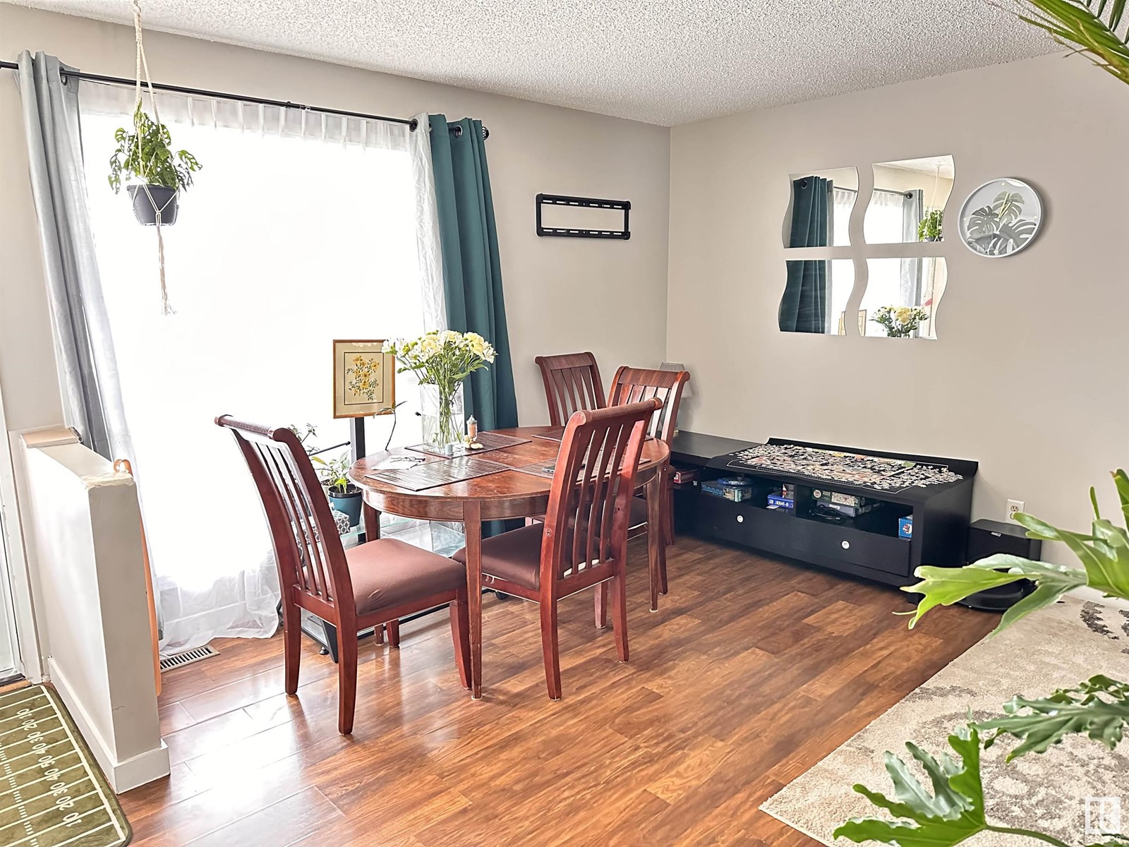 11108 18 Av Nw, Edmonton, Alberta  T6J 4T7 - Photo 5 - E4429485